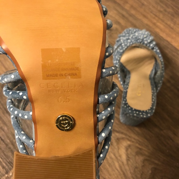 Cecelia New York Harper Blue Knotted Suede Mule - Picture 5 of 8